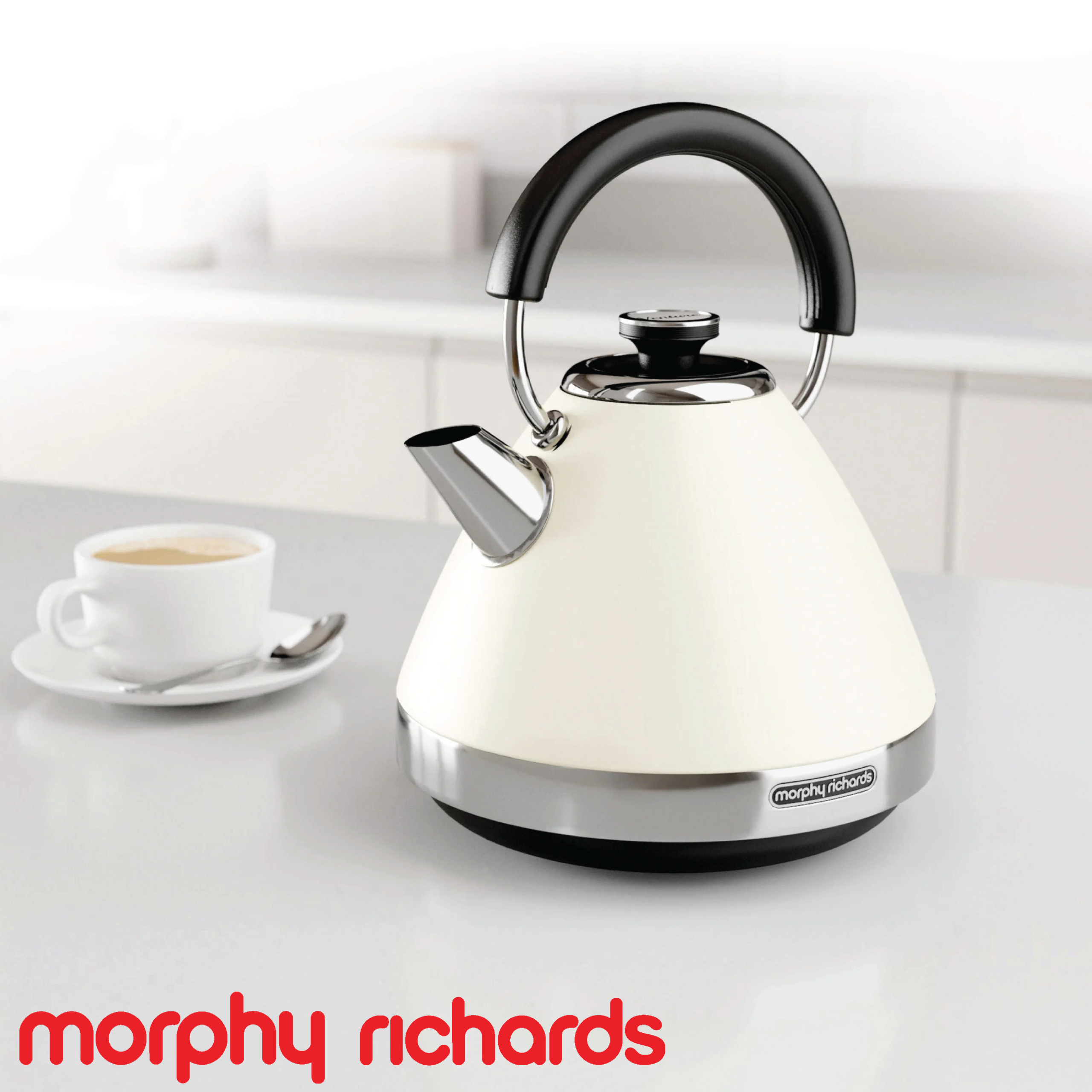 Hervidor Eléctrico Piramidal – Color Crema