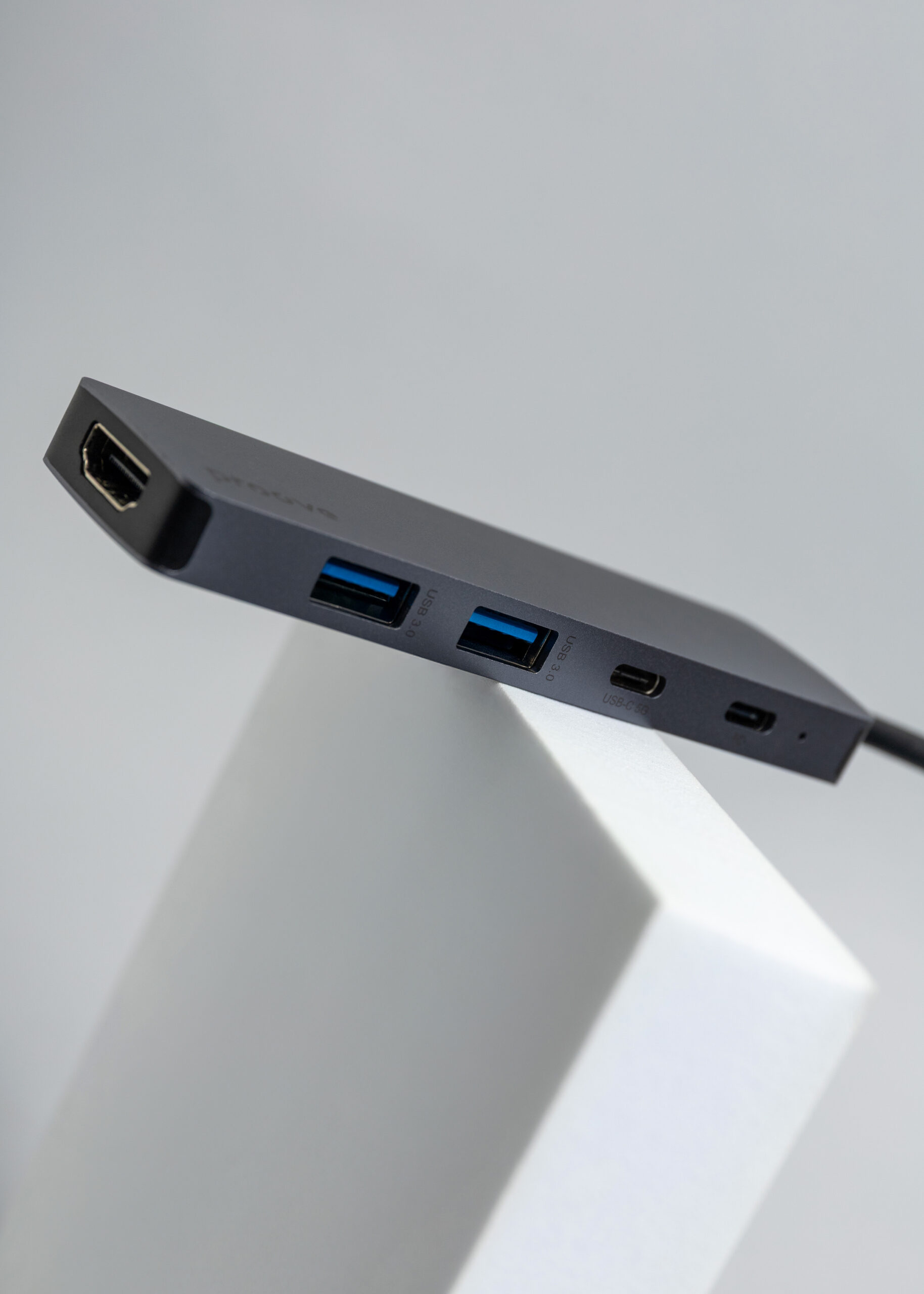 HUB Proove Iron Link 6 in 1 (RJ45 + HDMI) - Imagen de 3