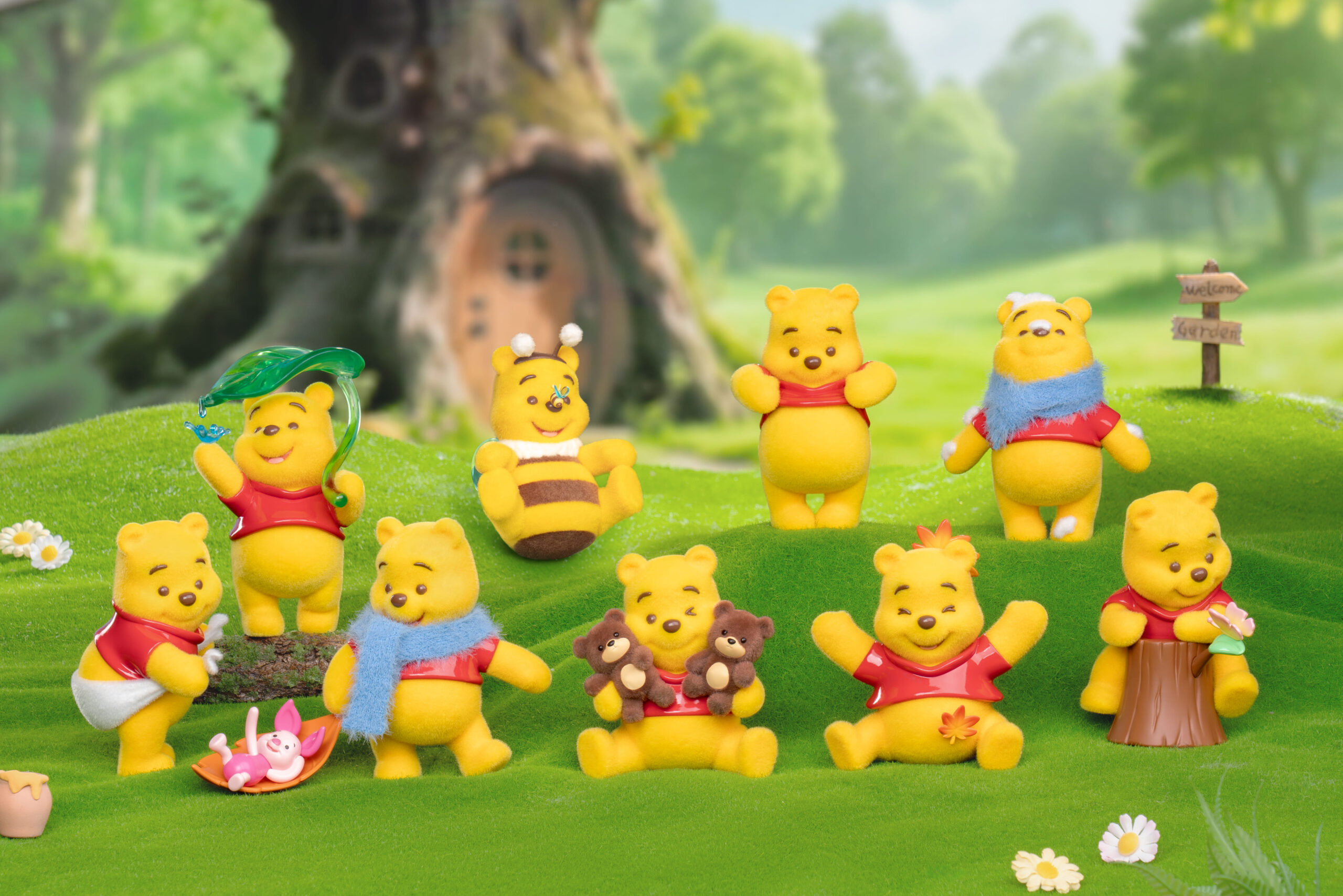 Disney Winnie the Pooh Happy Time Series Figures Blind Box