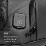 Mochila con carga solar para laptop de 15.6" - Imagen de 4